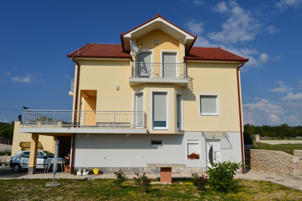 Blue Lake Luxury Rooms Grabovica Dış mekan fotoğraf