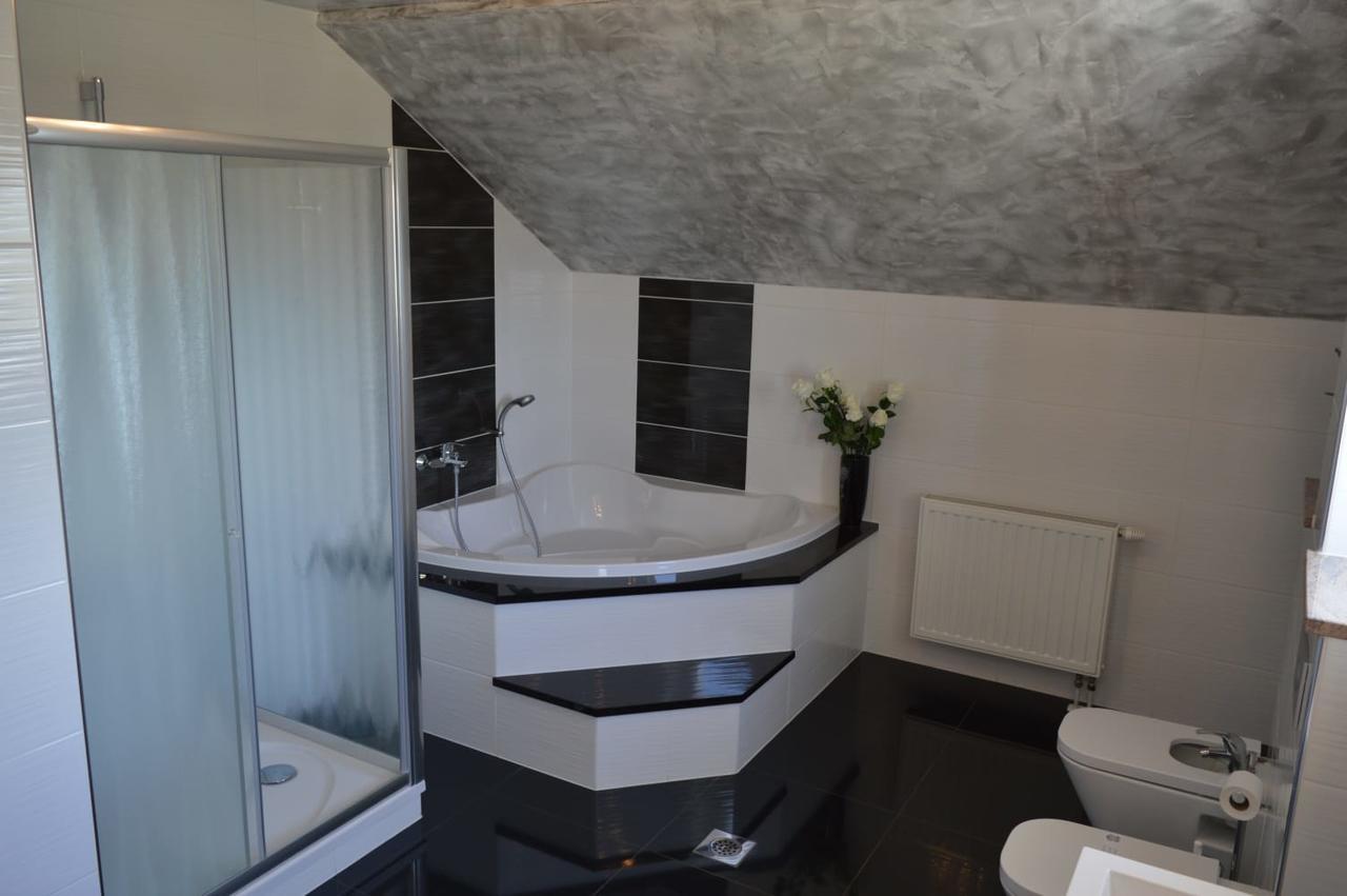 Blue Lake Luxury Rooms Grabovica Dış mekan fotoğraf